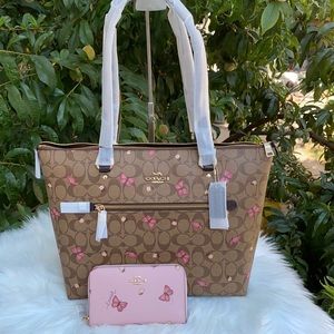 2pcs Coach a Butterfly tote & Wallet set